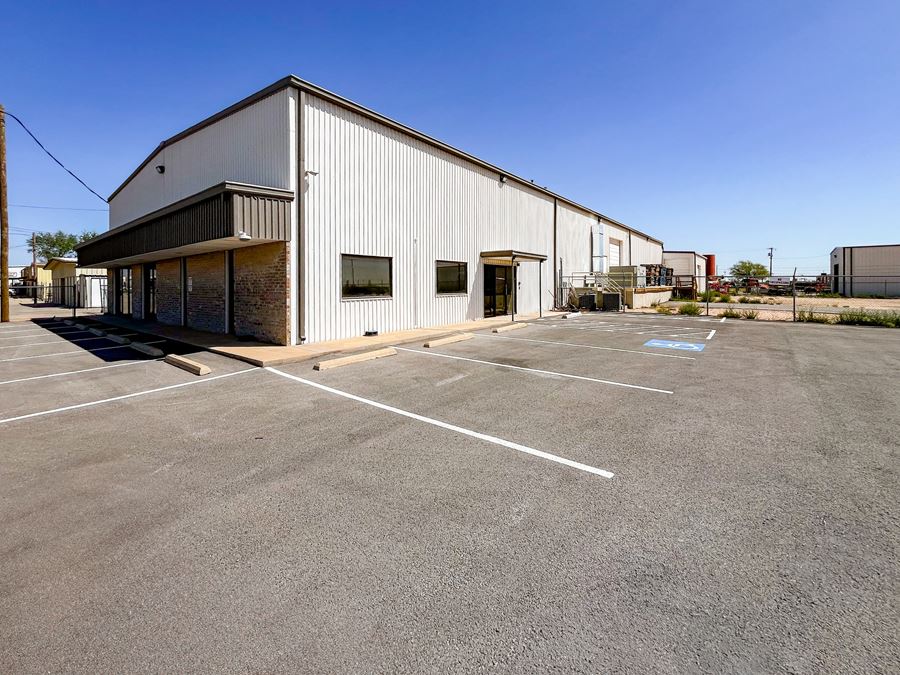 7 E Industrial Loop