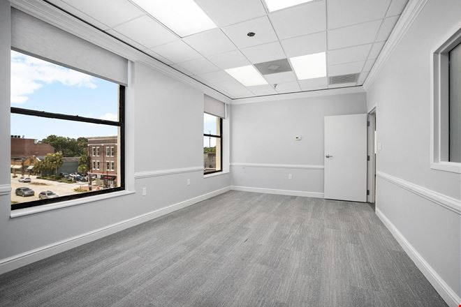 New York Plaza
