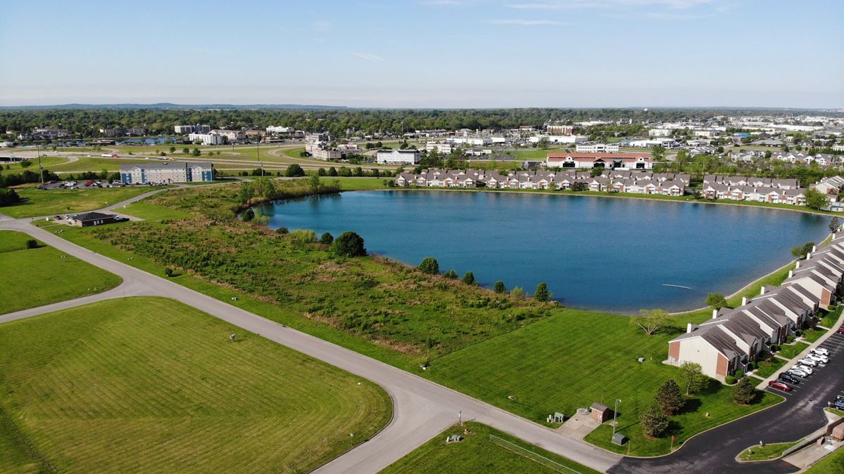 Charlestown Square on the Lake