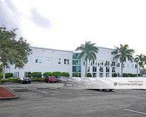 7800 Congress Centre