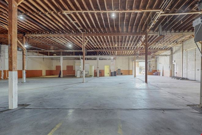 1823 Commercial St NE Suite A