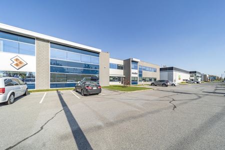 1595-1603 Lionel-Boulet Blvd.