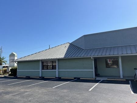 Photo of commercial space at 15620 McGregor Blvd in Fort Myers