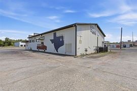 215 Shannon Rd E