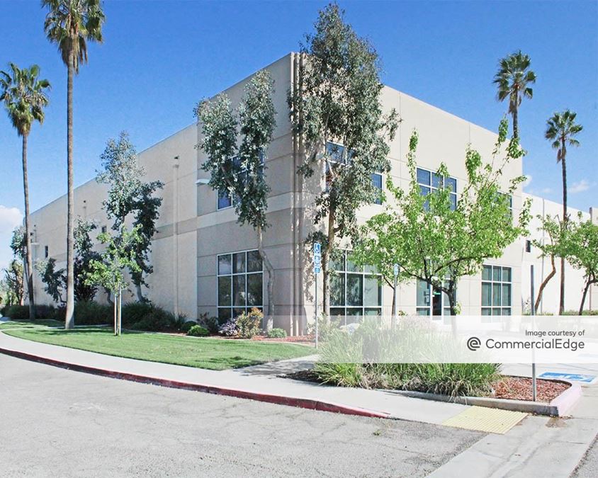 7240 Sycamore Canyon Blvd, Riverside, CA Industrial Building