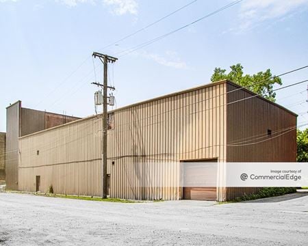 Photo of commercial space at 608 Harrison Avenue in Trenton