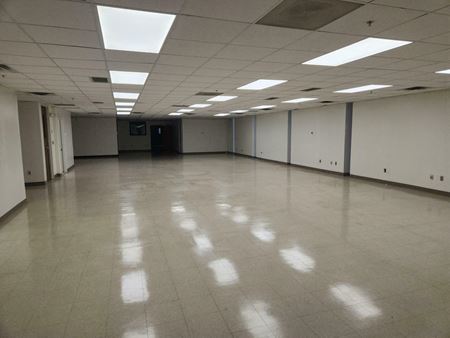 Office space for Rent at 727 Jenkins Ave in Columbus