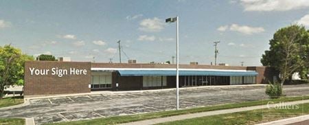 Photo of commercial space at 7815 Floyd St in Overland Park