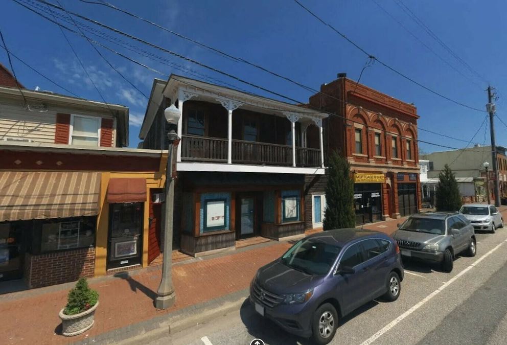 17 East Mellen Street