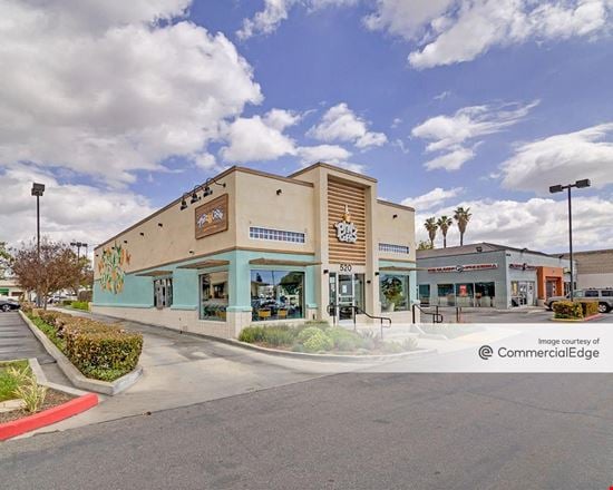 College Square Shopping Center