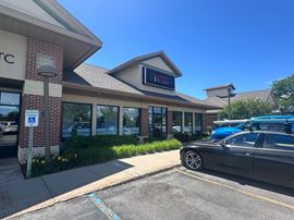 2506 CROSSING CIR