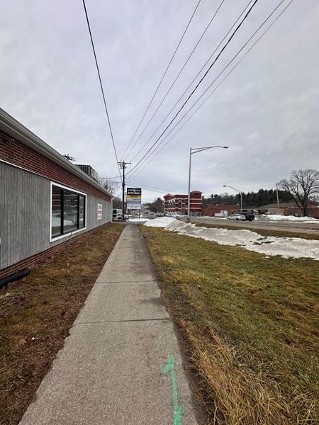 Retail space for Rent at 611 Dutchess Turnpike in Arlington