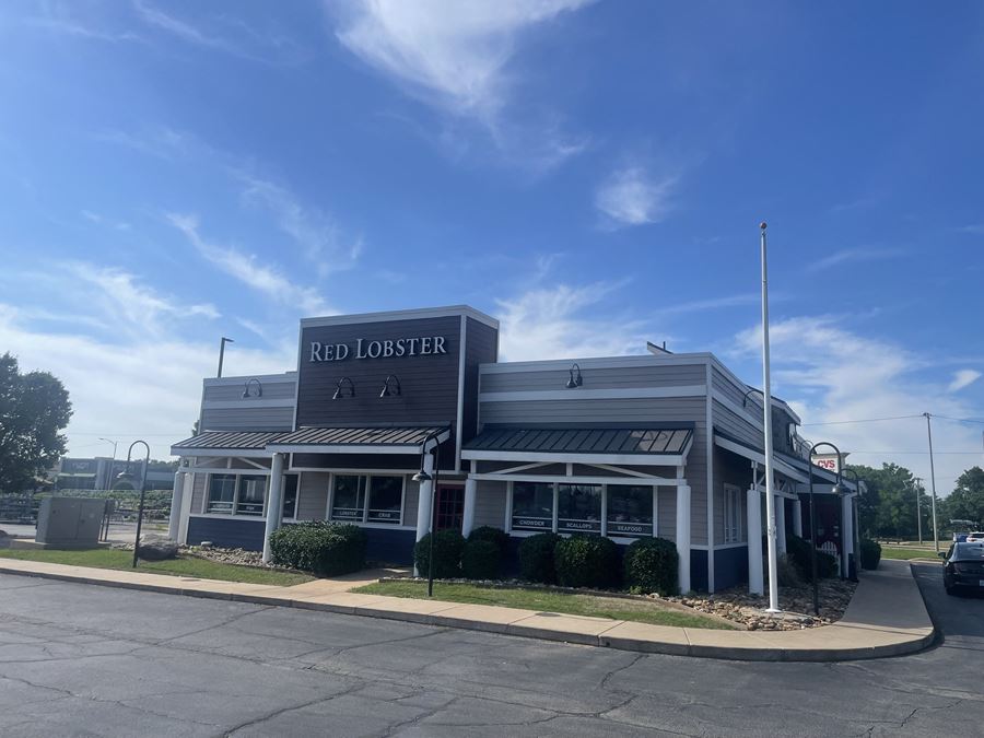 Former Red Lobster Building