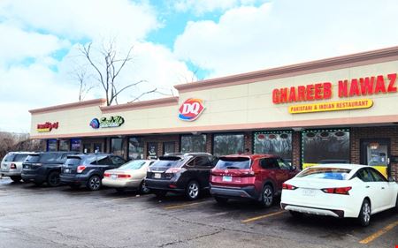 Retail space for Rent at 821 E Roosevelt Road in Lombard