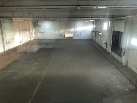 Industrial space for Rent at 2440 West Commodore Way in Seattle