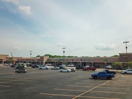 Highland Square Shopping Center/HS Petsmart