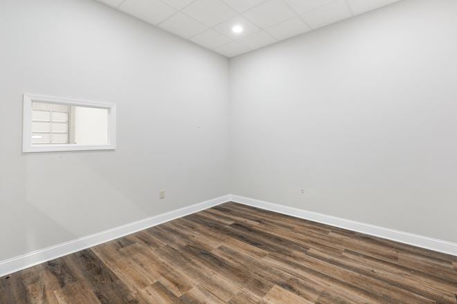 195 Chastain Meadows Ct NW