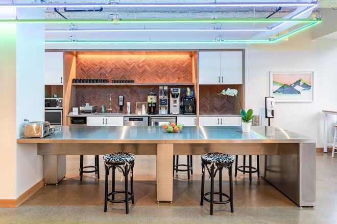 WeWork - 400 Capitol Mall