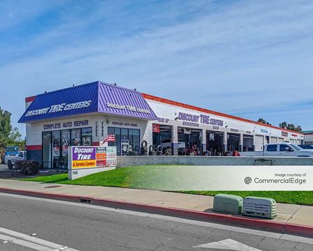 Retail space for Rent at 7582 Warner Avenue in Huntington Beach