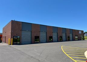 +/- 1,000 SF Warehouse Space