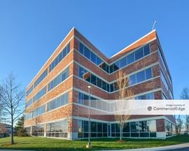 Oracle Campus - 4 Van de Graaff Drive