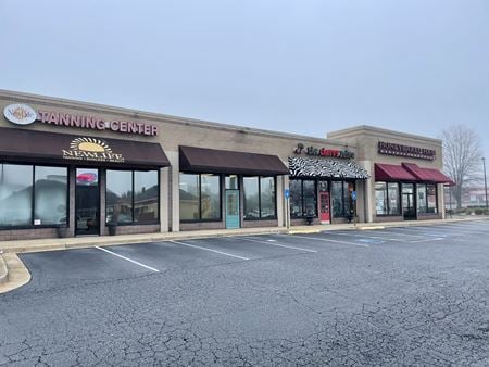Retail space for Rent at 1701 Rollins Way in Columbus