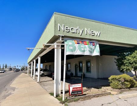 Retail space for Rent at 9218 N Western Ave in Oklahoma City
