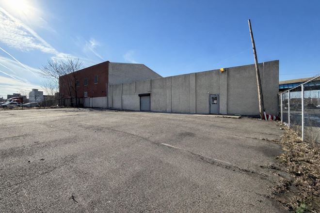 1201 S 32nd street Philadelphia