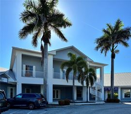 1032 Tamiami Trail