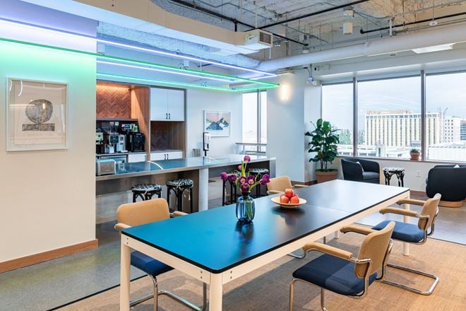 WeWork - 400 Capitol Mall