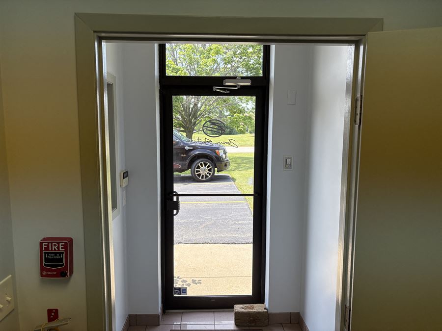 480 Telser Lake Zurich For Lease