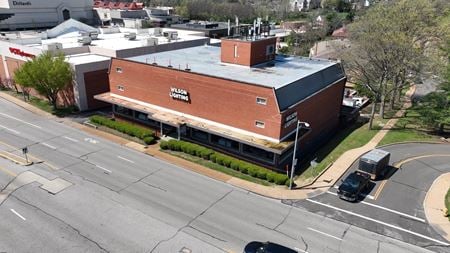 Photo of commercial space at 909 South Brentwood Boulevard in Clayton