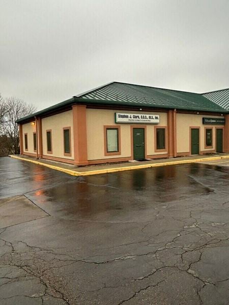 Office space for Rent at 8214-8244 N Main St in Dayton
