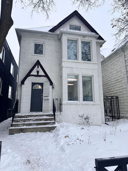 Office space for Sale at 574 Ellice Avenue in Winnipeg