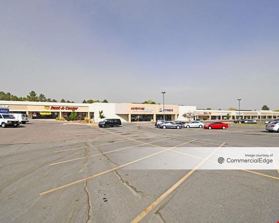Michael's Aurora Plaza