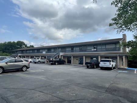 812 W Dallas St - Conroe