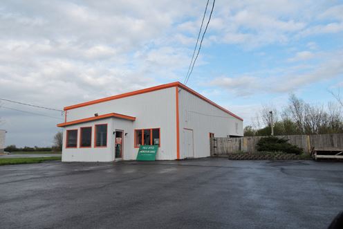 Route 11 Free-Standing Commercial Building