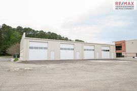 6420 Enterprise Court - Gloucester