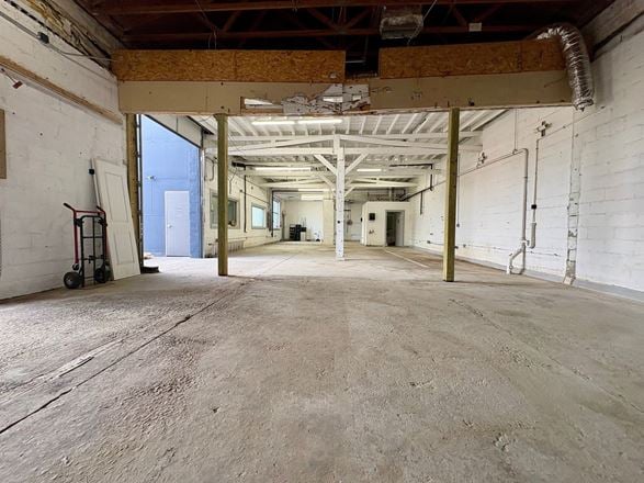 South Slope Retail / Office For Lease