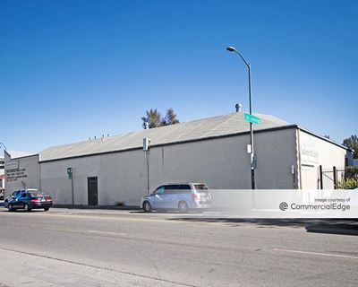 Coliseum Business Center