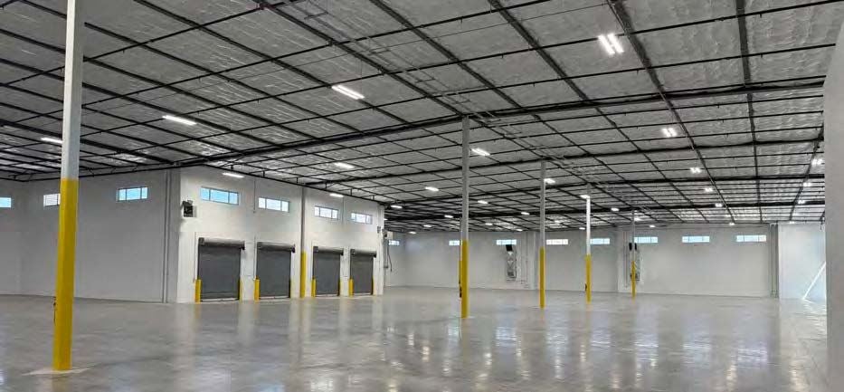 Bldg 1025 unit 200 - ±20,499 SF office/warehouse bldg
