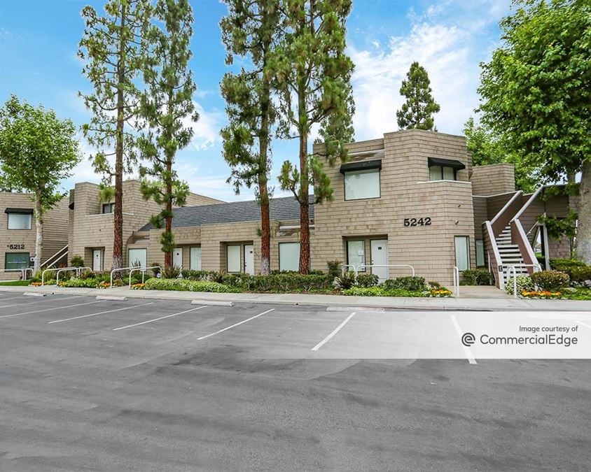 Los Alamitos Professional Office Park - 5242 Katella Avenue, Los ...