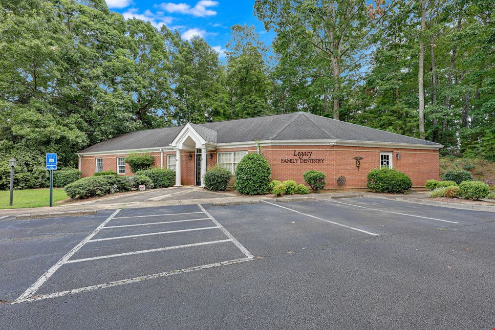 224 Shallowford Rd NW