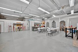 Prime Office Building with Exceptional Frontage