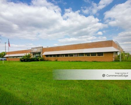 Commercial space for Rent at 2525 South Beech Daly Street in Dearborn Heights