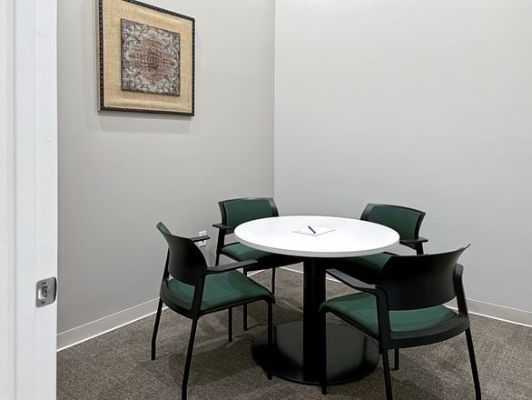 Regus - Gilbert - W Elliot Rd
