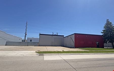 Industrial space for Sale at 23364 Amber Ave in Warren