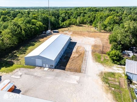 Industrial space for Rent at 2663 Evergreen Rd in Frankfort