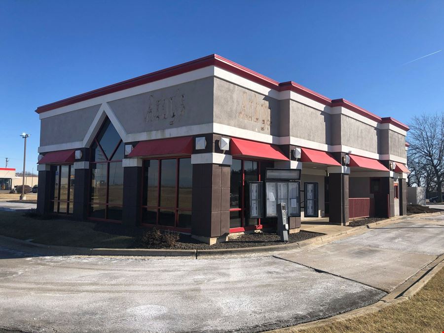 Restaurant Property w/ Drive-Thru for Sale/Lease