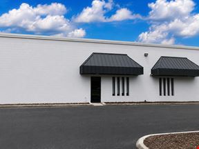 5151 Sunbeam Road, Suite 15